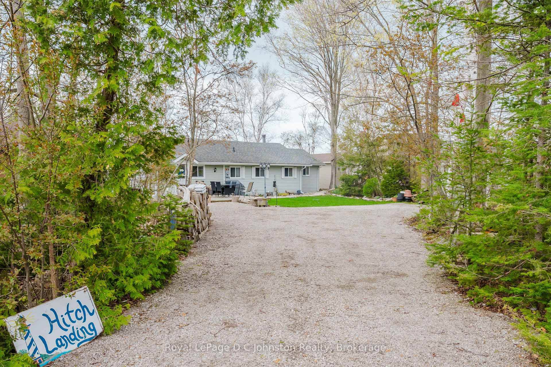 Affordable Lakefront Getaway Just North of Southampton Here is your opportunity to own a lakefront cottage and experience the joys of waterfront living without the hefty price tag.