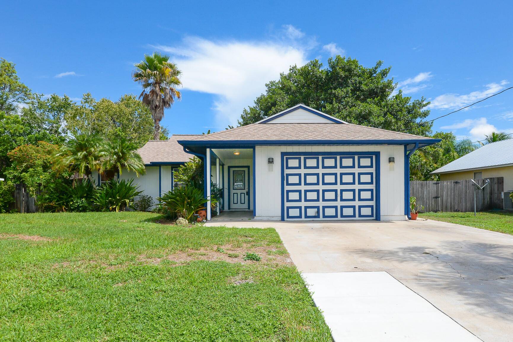 This Screened Pool home is a perfect starter and just needs some TLC from its next owner.