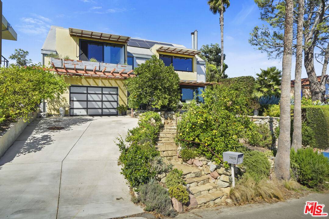 26335   Lockwood Rd 3BR Malibu La