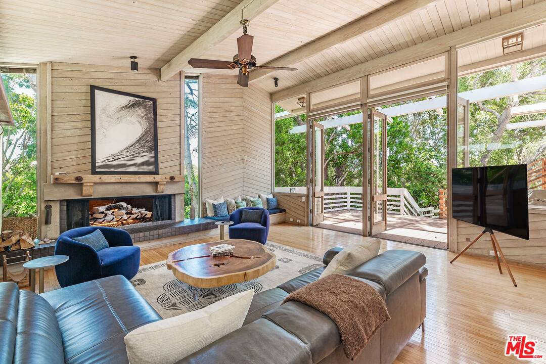 28818 Selfridge Dr 4.0 Malibu LA