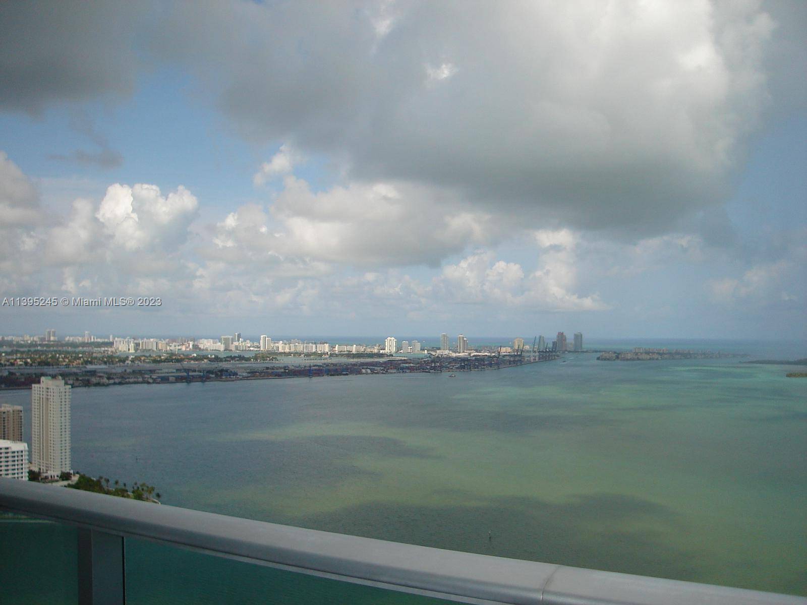 Welcome to The Jade in Brickell !