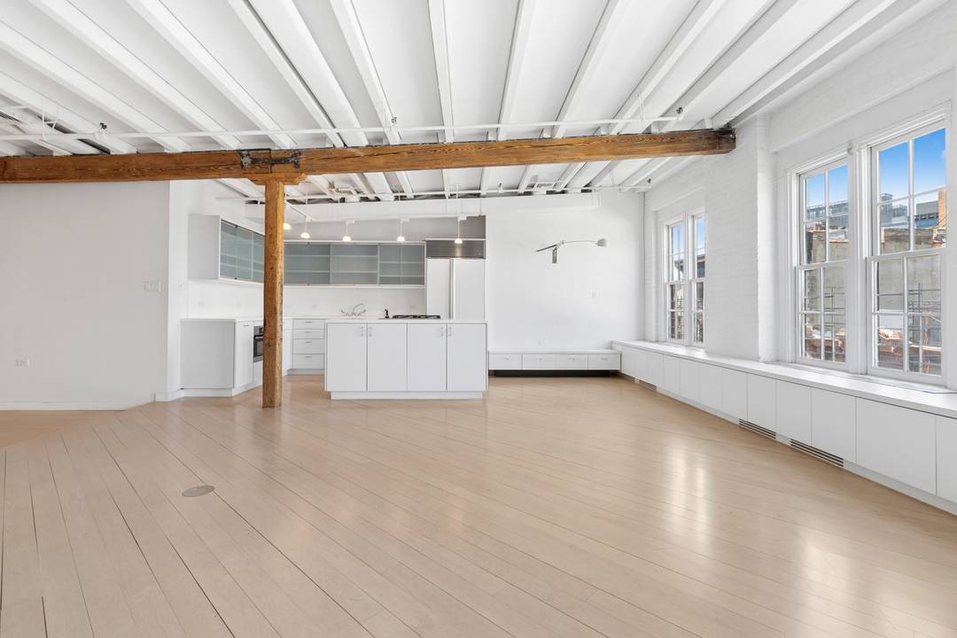 140 Thompson Street is a prewar gem built for the Marvin Safe Co.