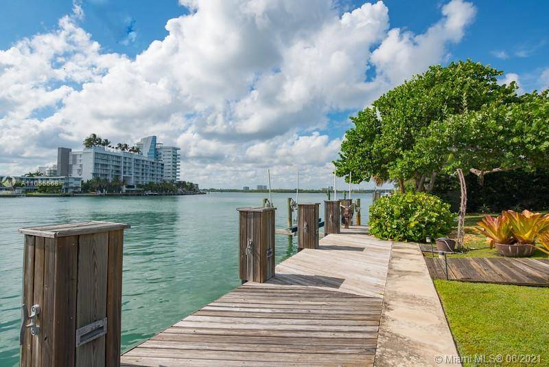 This prime bay front lot in the guard gated Village of Bal Harbour, one of the most private and secure communities in Miami, comes with plans subject to approval for ...