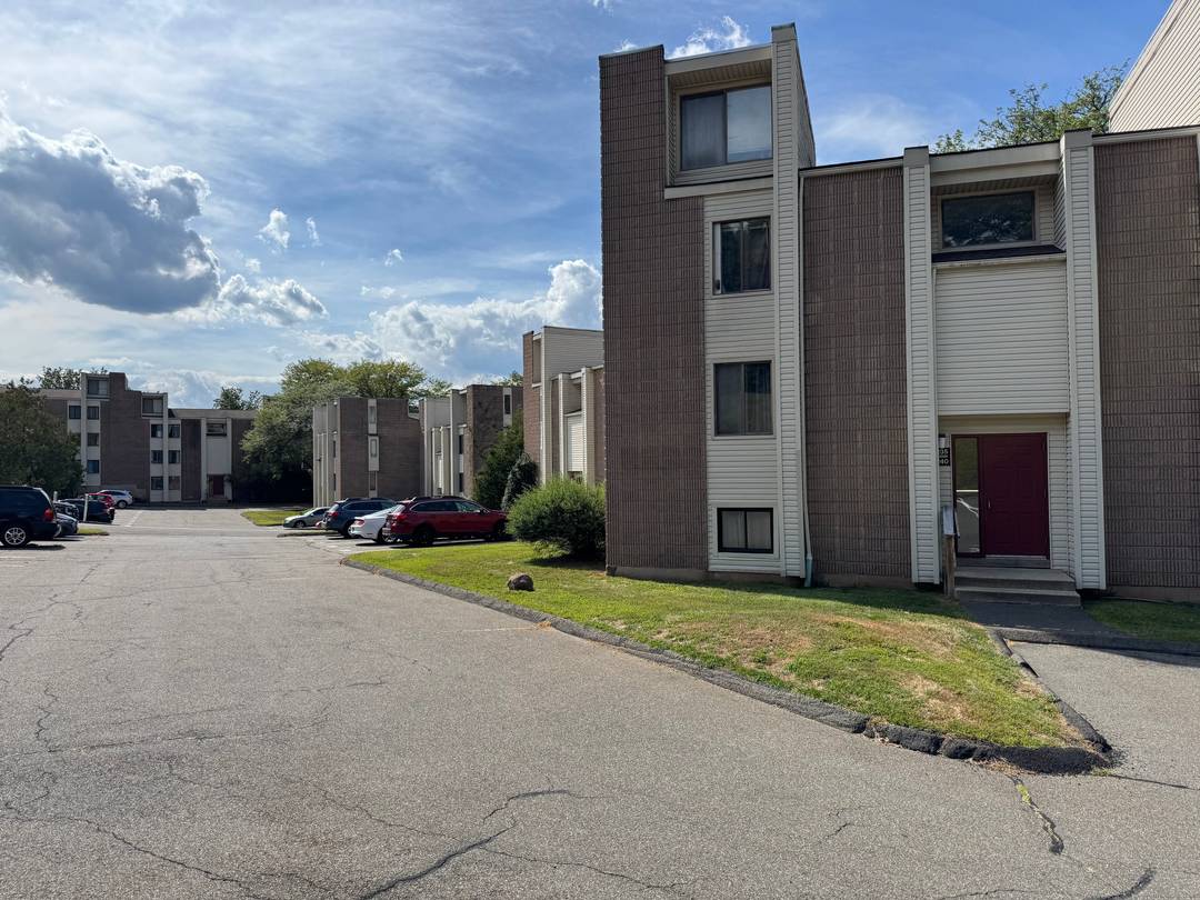 Portfolio of 18 rental condo units in the Peppermill Village association in Middletown.