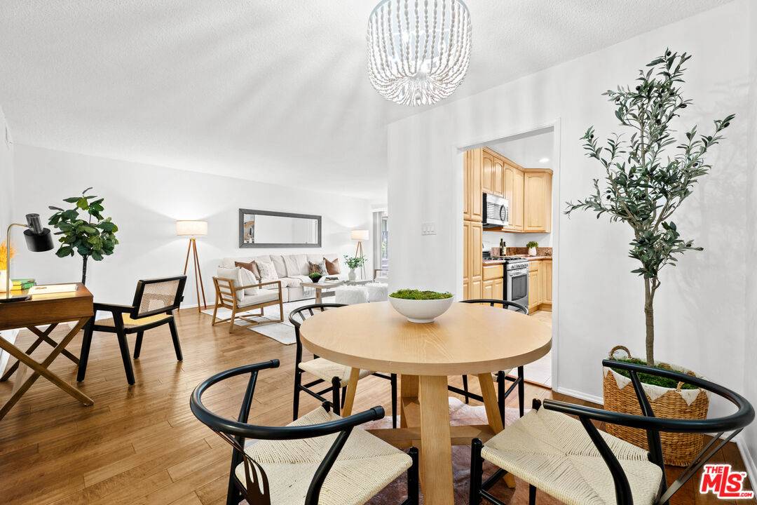 11670  W Sunset Blvd 2BR Brentwood La