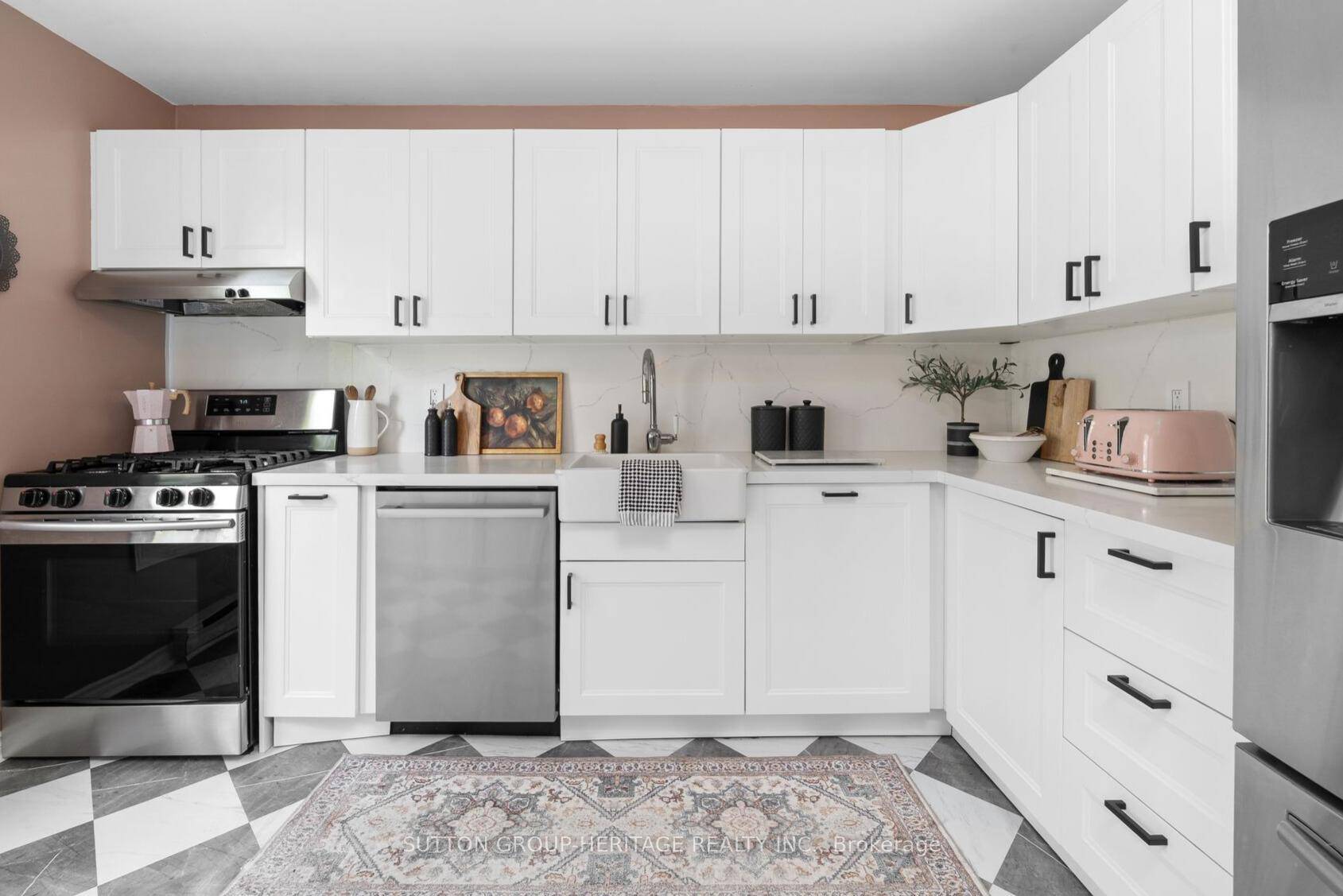 Tucked into the heart of Pickering's sought after West Shore neighbourhood, this beautifully renovated multi level townhouse delivers the space of a detached home with the ease of a well ...