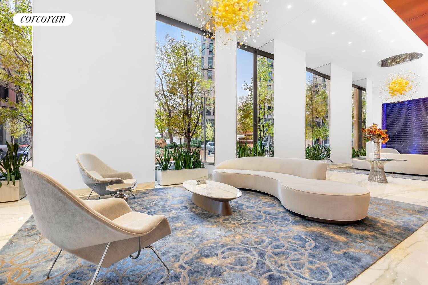 Discover this one bedroom suite with southwest views of the Empire State Building and the city skyline.