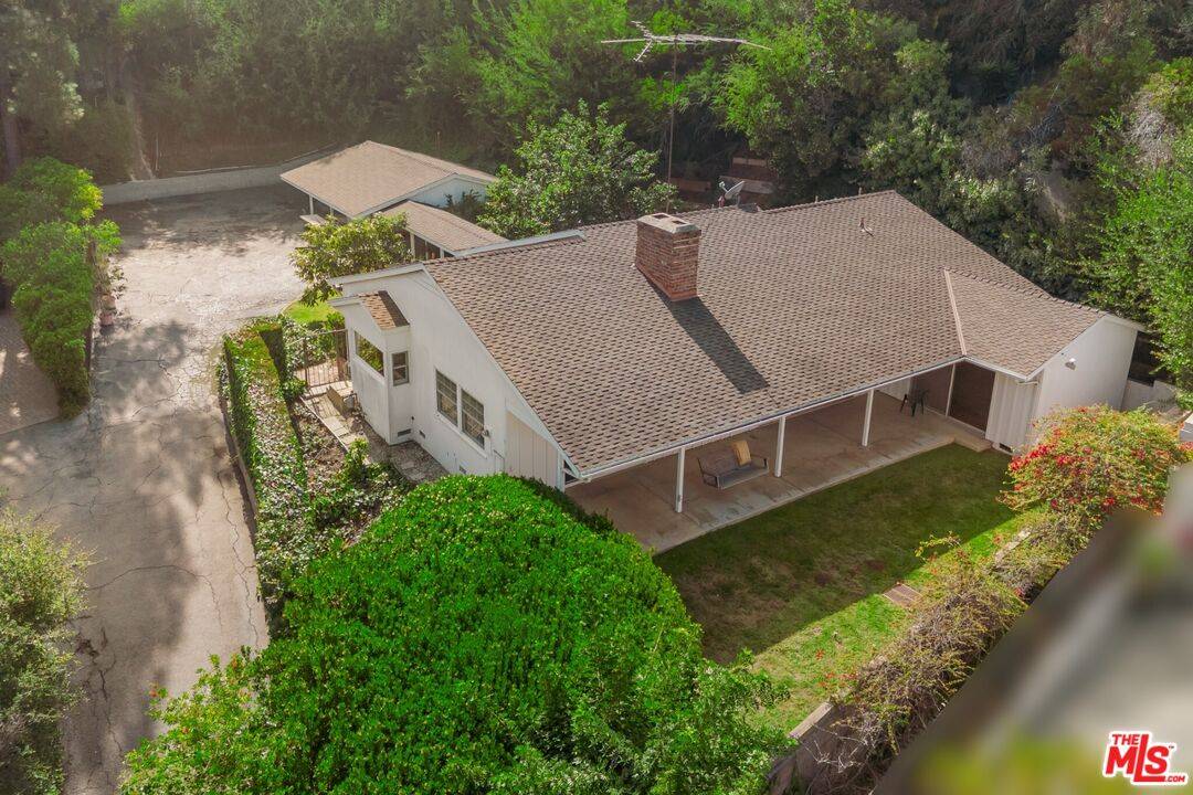 12146   Travis St 3BR Brentwood La