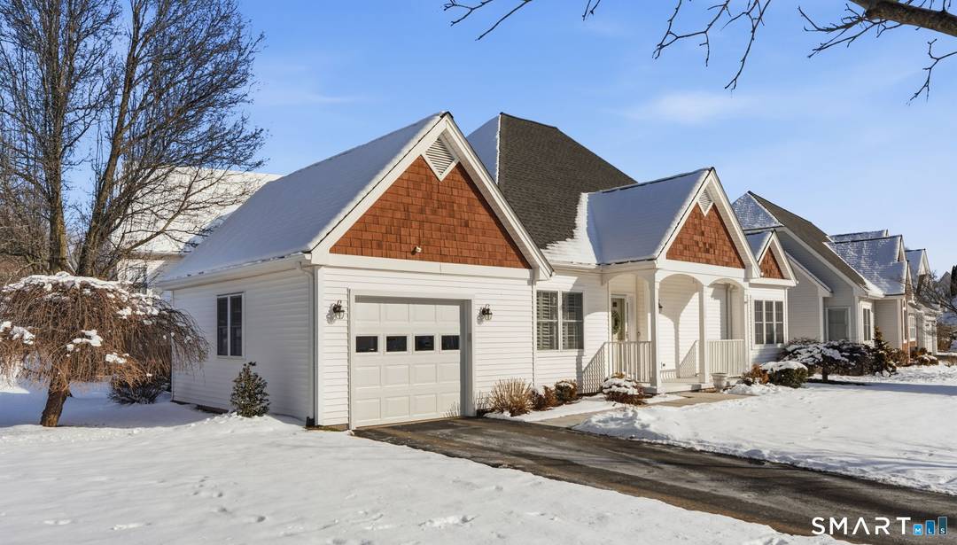 Turn key, contemporary ranch style condo located in desirable South Pond Village, a well maintained 55 community.