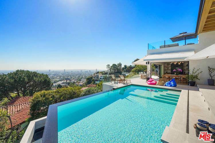 8242 Hillside Ave 2BR Sunset Strip La