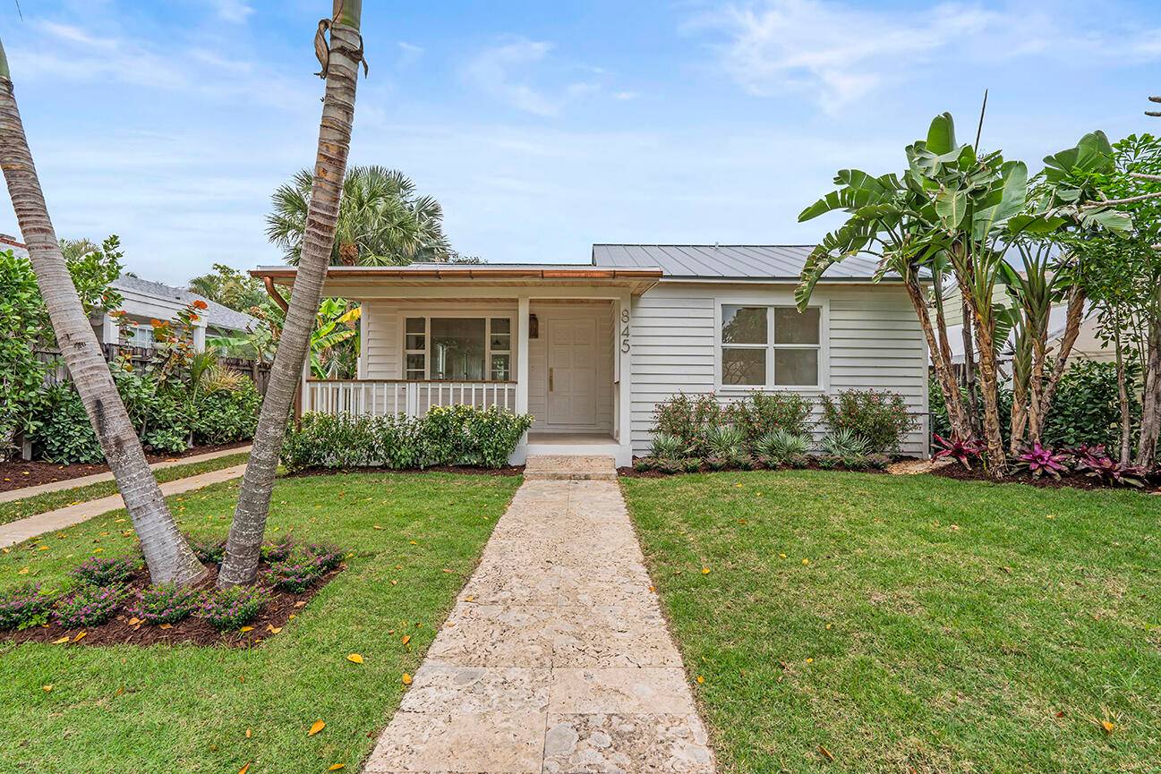 Historic Palm Beach charm reimagined in Flamingo Park.