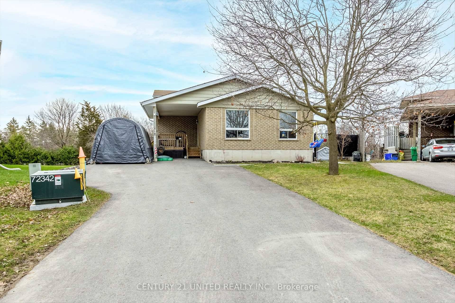 Located minutes from Hwy 115, schools, parks, shopping, and the Otonabee River.