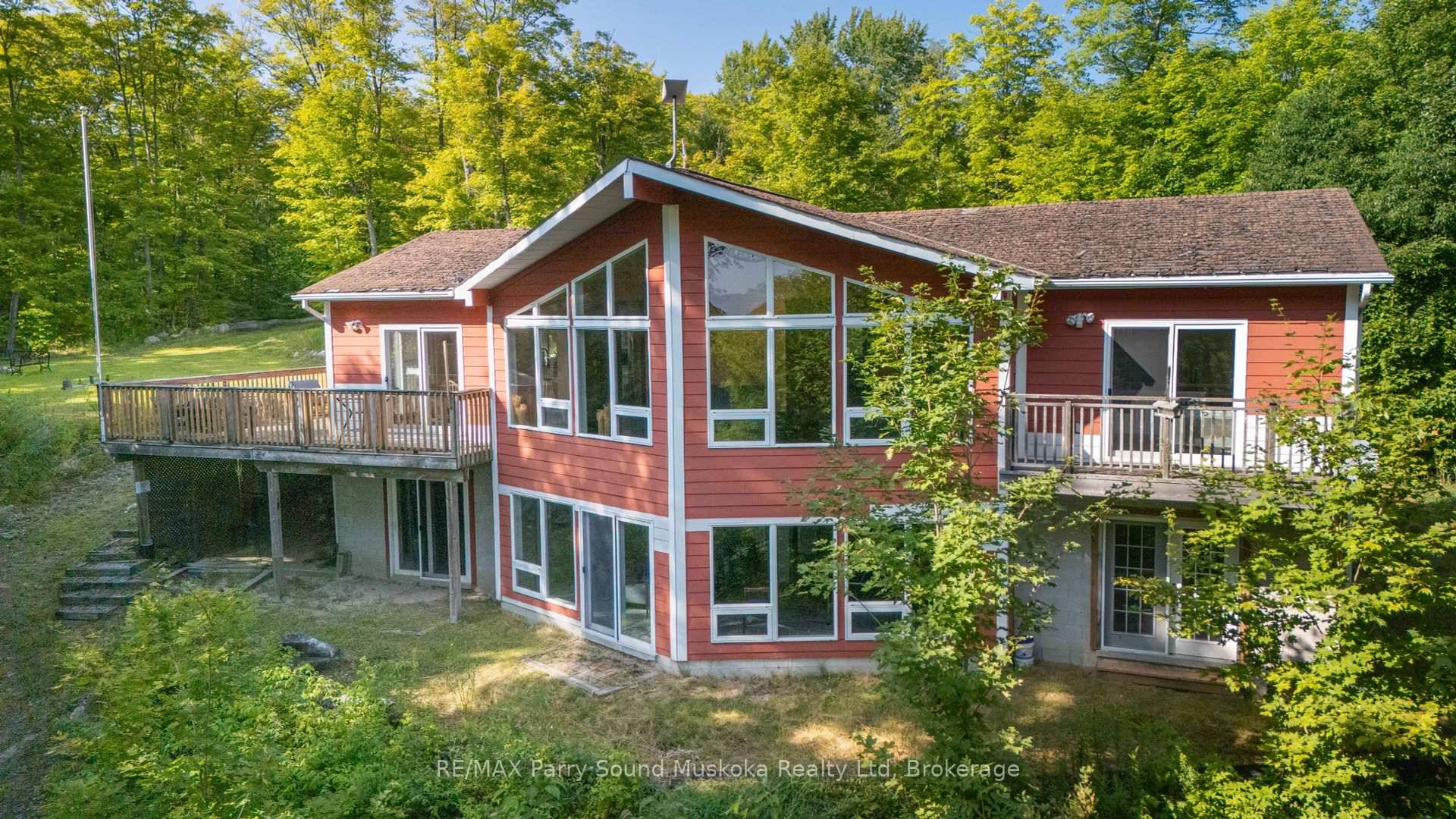 Built 20 years ago, this year round cottage or home sits on a treed 4.