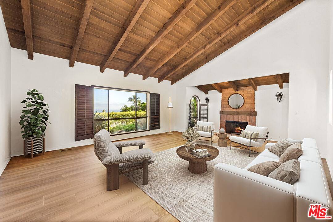 3636 Malibu Country Dr 3BR Malibu La