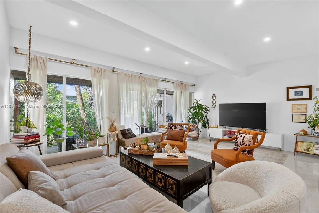 Enter And Be Wowed By This Completely Renovated Modern 3 Bedroom 2.