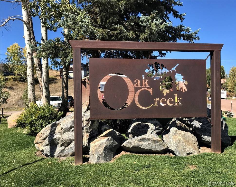 Commercial building with great exposure, centrally located on Main Street in the town of Oak Creek.