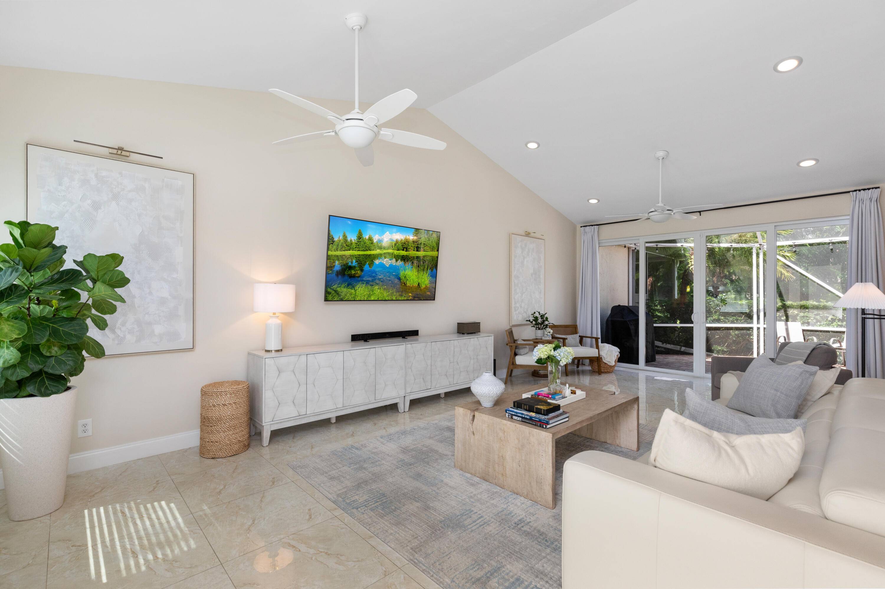 Welcome to this beautifully renovated 3 bedroom, 2.