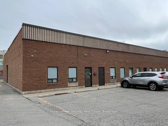 Prime Corner 3, 150 Square Foot Office 33 Industrial 66 With 1 Drive In Door.