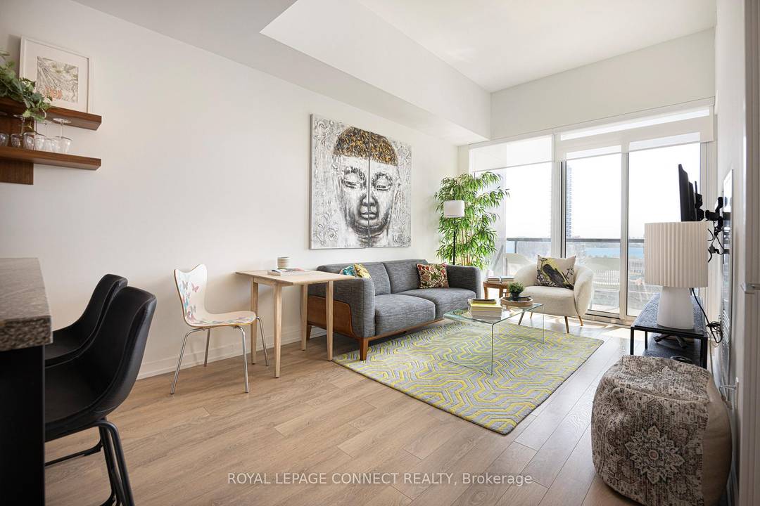 Stunning Executive Furnished Suite with Soaring Ceilings amp ; South Facing Views in the Heart of St.