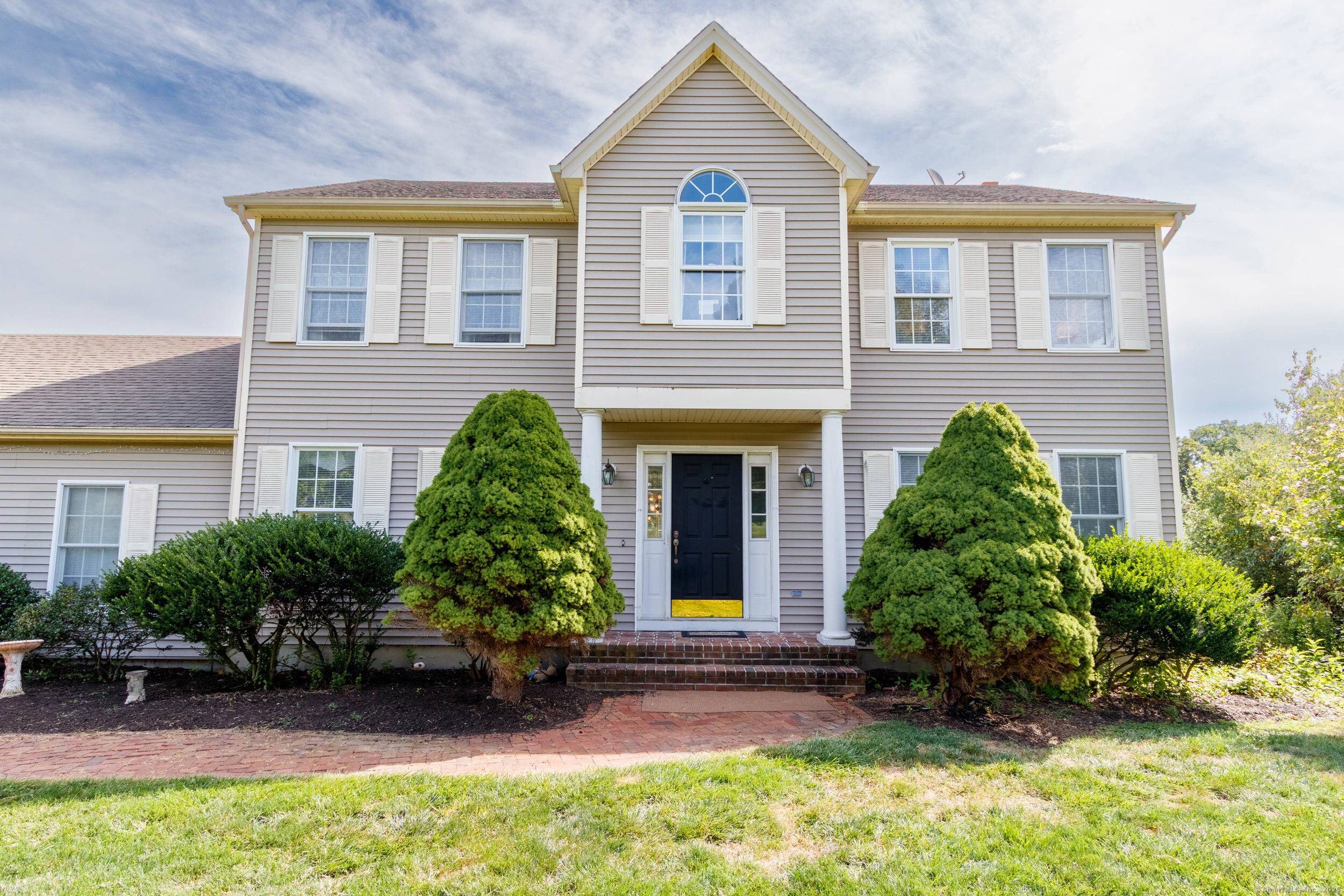 Nestled in a peaceful, quiet neighborhood, this recently updated home offers the perfect escape from the hustle bustle while showcasing breathtaking mountain views vibrant sunsets.