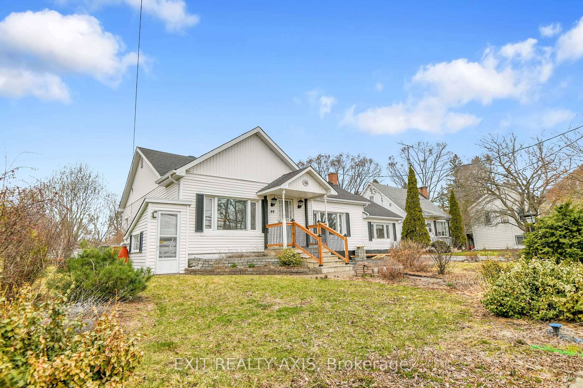 Rent this classic Westport home on a large in town lot.