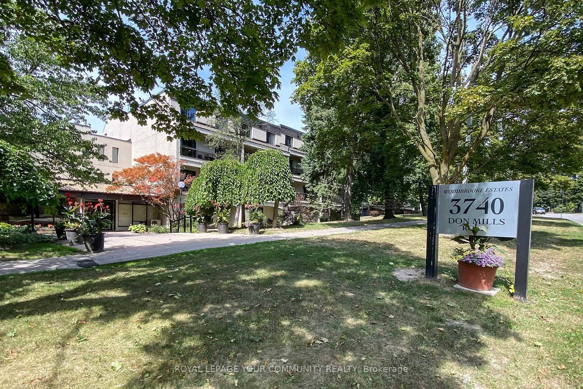 Welcome to 129 3740 Don Mills in Hillcrest Village !