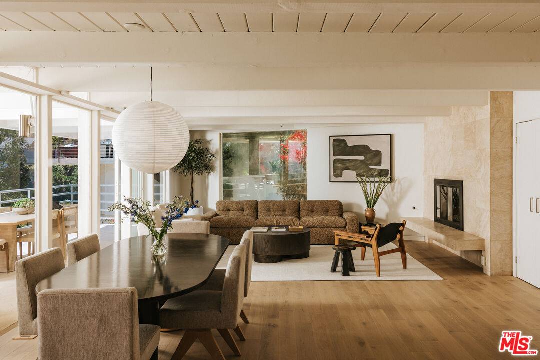 8448   Franklin Ave 4BR Sunset Strip La