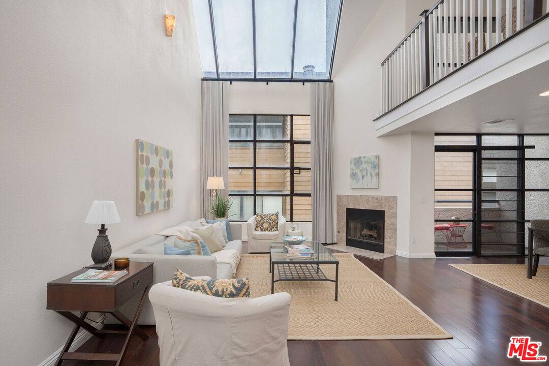 11636 Montana Ave 2BR Brentwood La