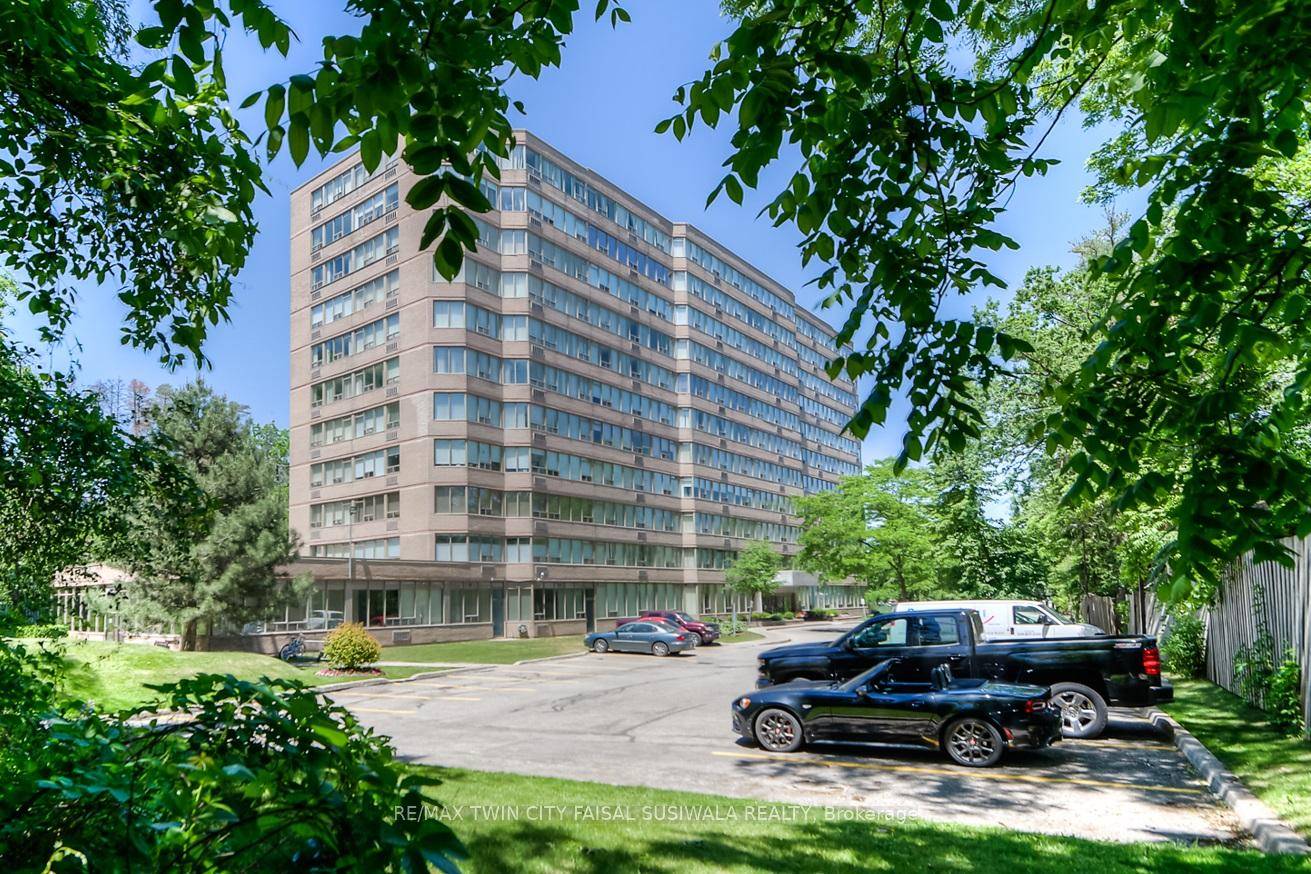 WELCOME TO THE REGENCY ! Step into this charming ground level unit, where natural light streams through abundant windows, illuminating over 1, 000 sq.