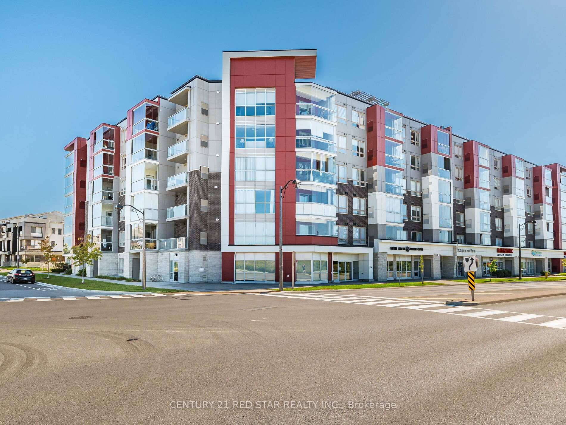 Pride Of Ownership ! ! Immaculate Mattamy Condos 2 Bed 2 Bath Unit In Prime Markham Location Of Cornell !