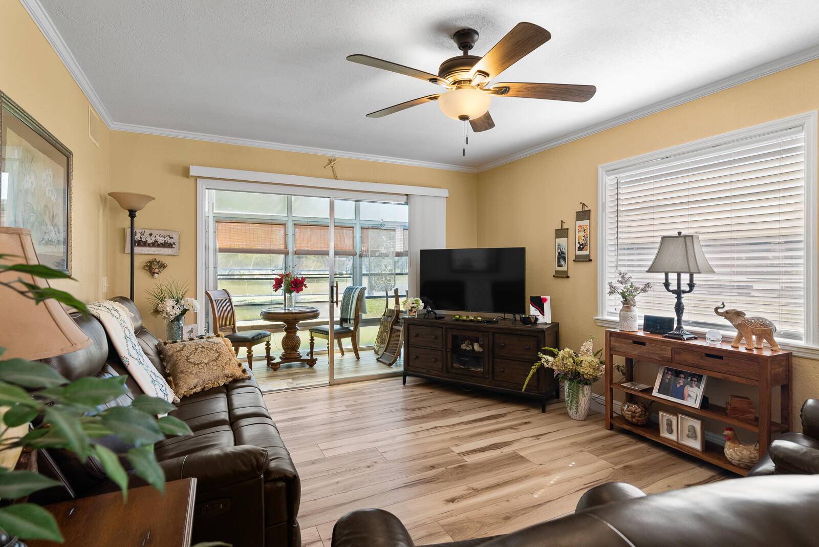 NEWLY RENOVATED SPACIOUS CONDO WITH A STUNNING KITCHEN This first floor, 2 bedroom, 2 bathrooms condo has undergone a complete renovation, featuring a beautiful Kitchen with plenty of cabinetry, Level ...