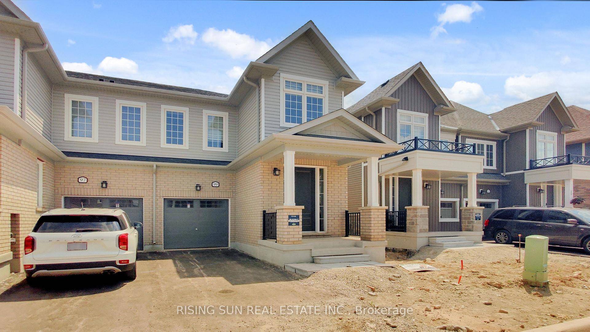 A Brand New Freehold end unit Town house Located At The Crossroads Of Wellington Road 124 amp ; 10th Line amp ; Erin Township Side Rd 15.