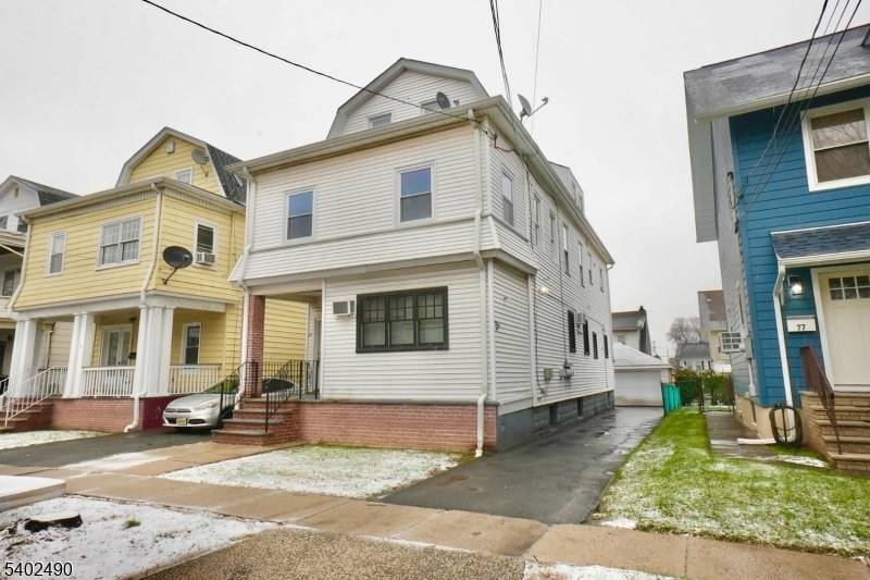 Well maintained two family home located on a residential street in Bloomfield.