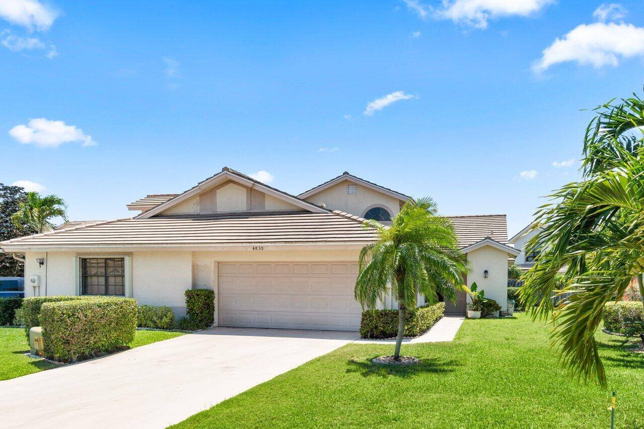 Step into this recently renovated 2 story townhouse featuring 3 spacious bedrooms and 2.