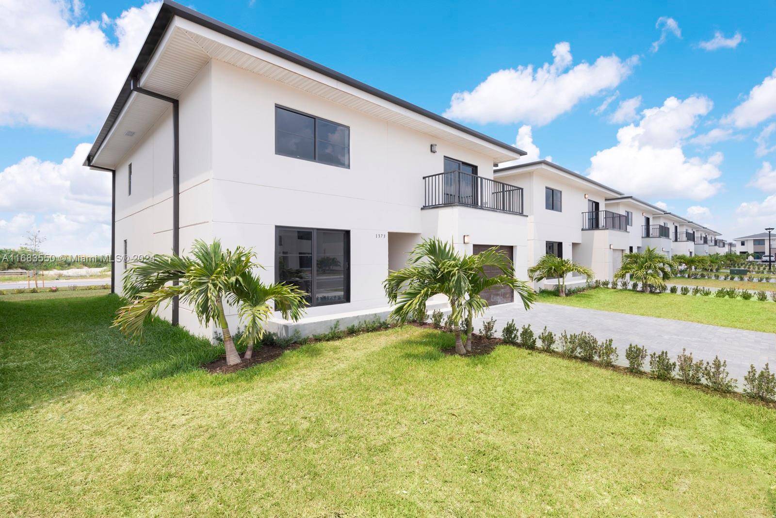 Open Daily Move In ready New Construction Low Rate and Closing Costs Credits when using developers preferred lender.