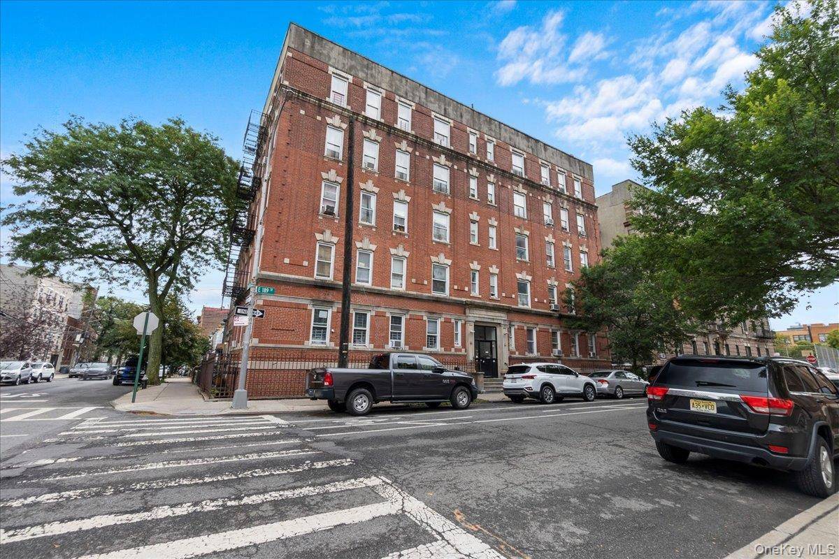 560 E 189th Street offered for the first time in nearly five decades.