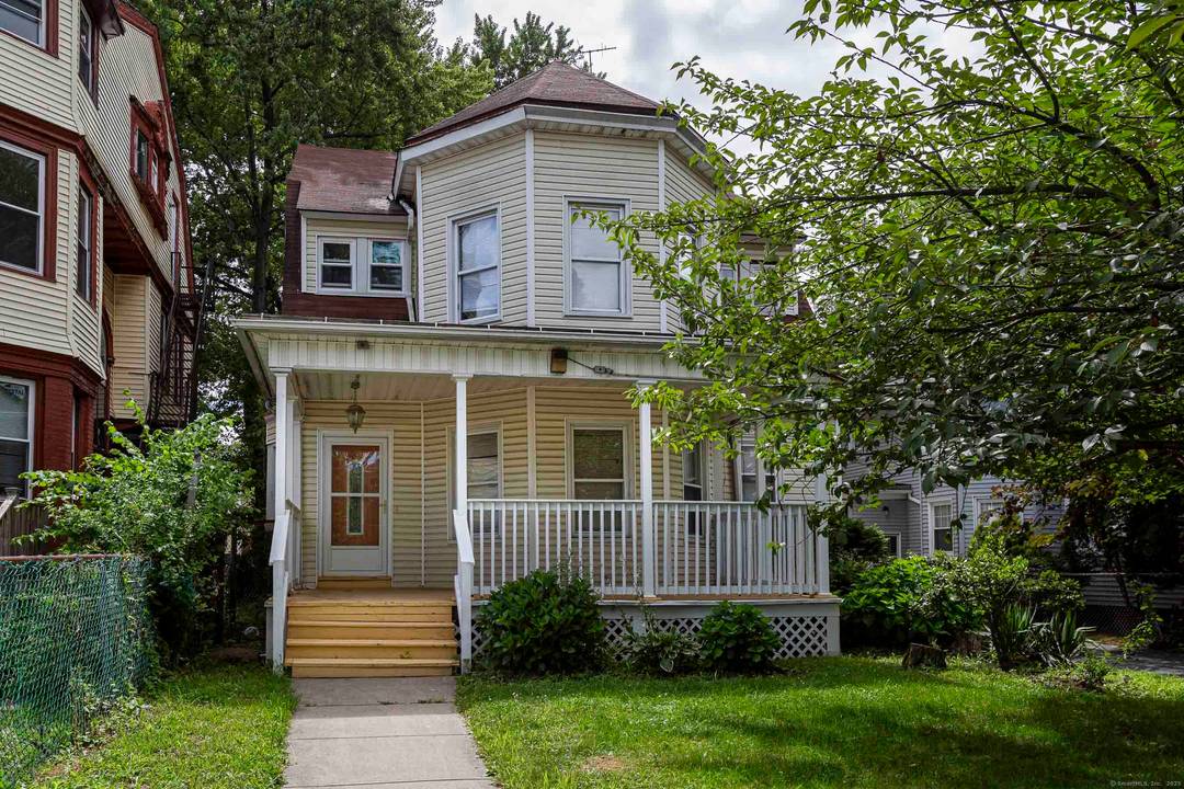 Welcome to 62 Burton Street, a charming colonial home nestled in the heart of Hartford.