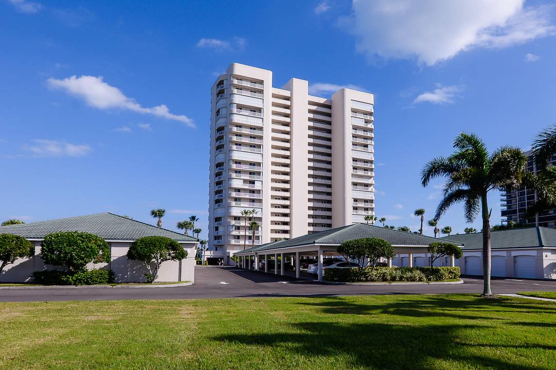 Price reduced for Long Term Rental !