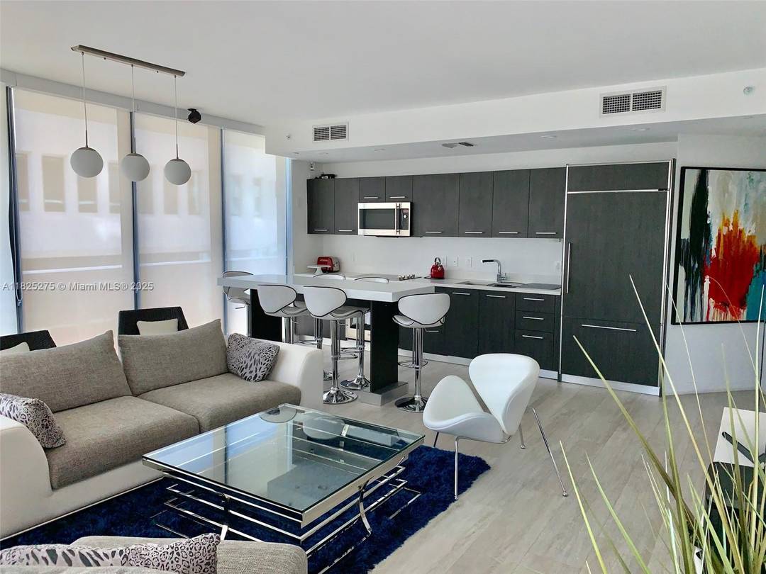 2 BEDROOMS 2 BATHROOMS PLUS DEN IN BRICKELL HEIGHTS WEST TOWER.