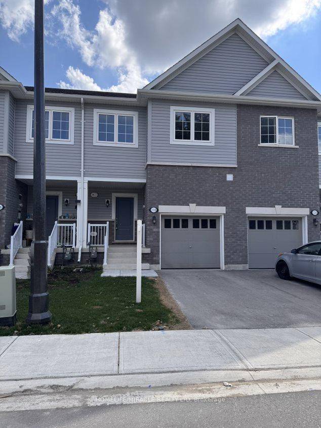 Discover this stunning, 3 bedroom, 3 bathroom townhome in the heart of Shelburne.