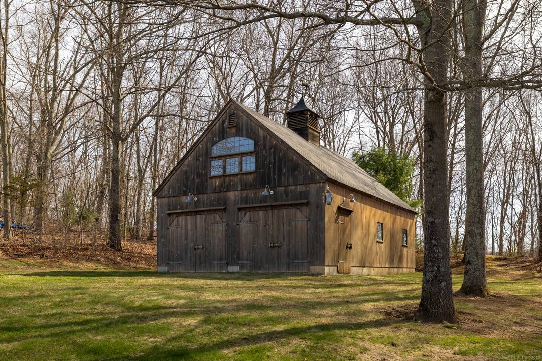 If you are looking for peace and tranquility, you will find it here in this expansive cape.