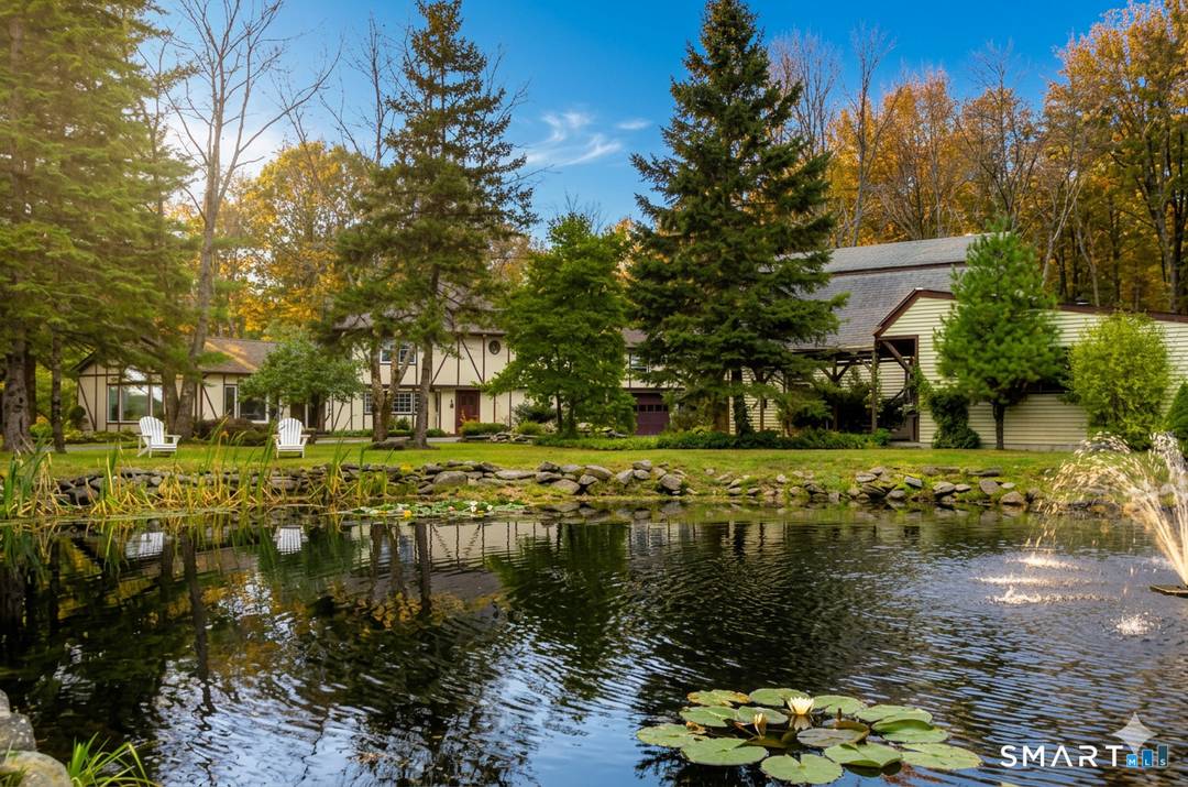 This beautiful chalet is located in one of the most scenic areas of Litchfield County, Lake Waramaug.