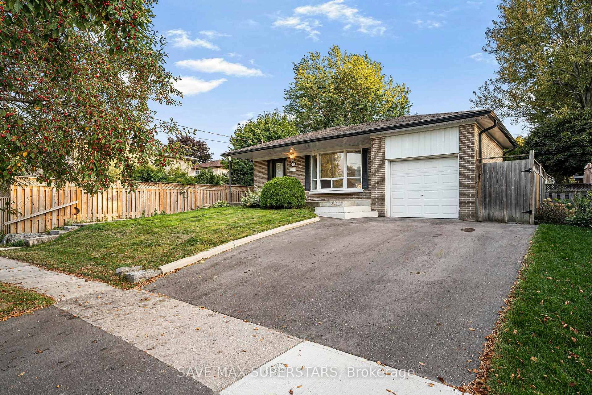 Welcome to this newly renovated 2 bedroom, 1 bathroom basement apartment located at 87 Pennington Crescent in one of Georgetown's most desirable and family friendly communities.