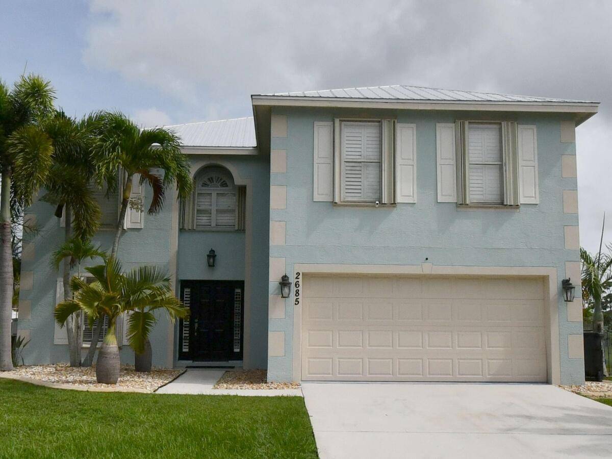 Do not miss this Turn Key incredible Single Family home.