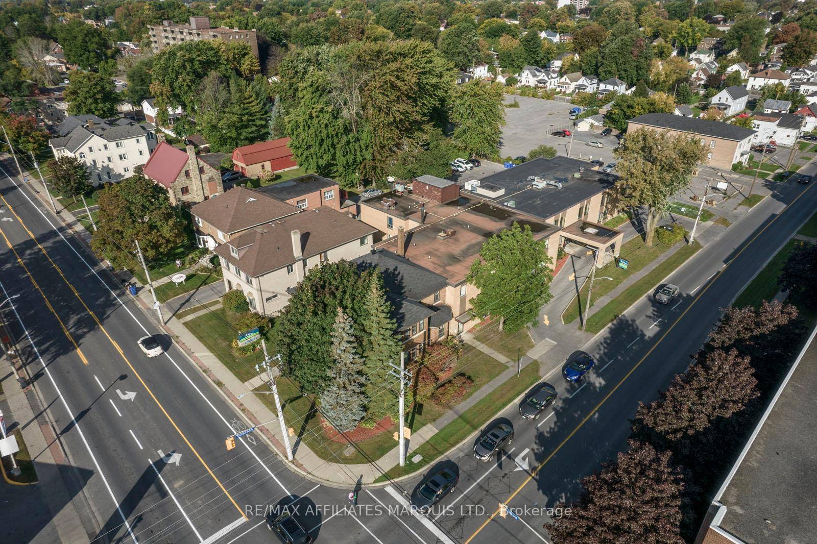 Former long term care facility now vacant, excellent opportunity for investor to rebuild.