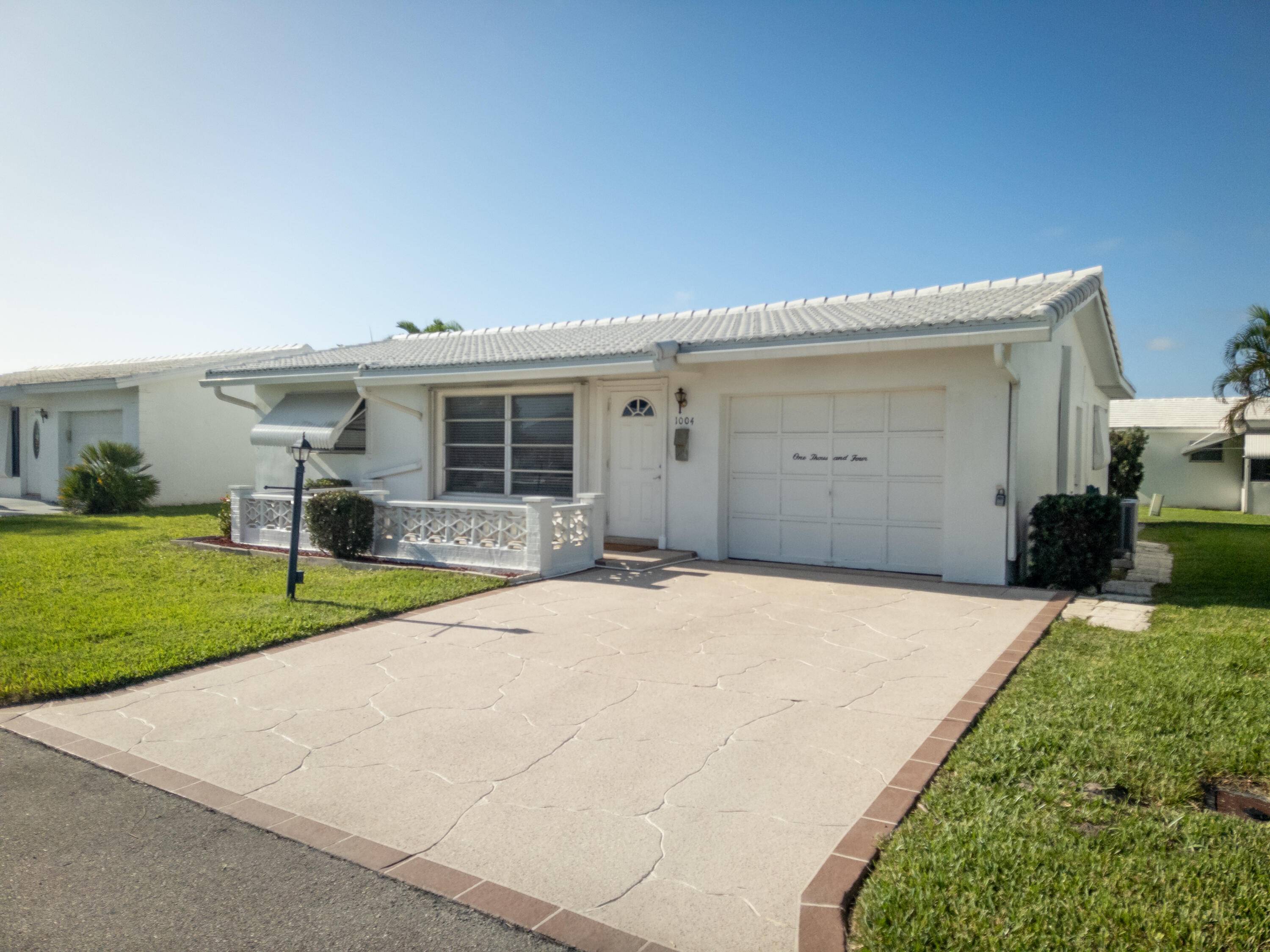 Palm Beach Leisureville Welcome to one of Boynton Beach's best kept secrets where vibrant 55 living meets unmatched value.