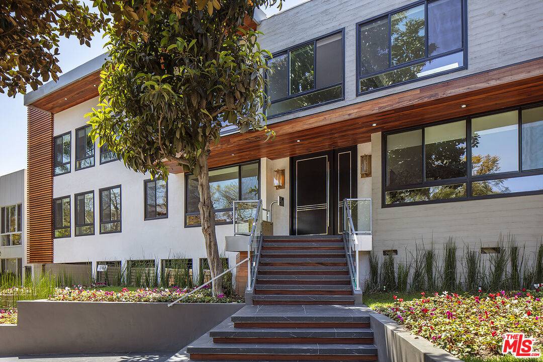 1267 N Laurel Ave 25BR Hollywood Hills East La