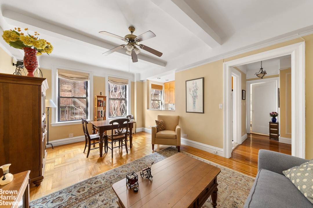 Prewar One Bedroom with Southern Light on a Prime Upper West Side Block Located on a picturesque, tree lined stretch of West 81st Street, this one bedroom home offers classic ...