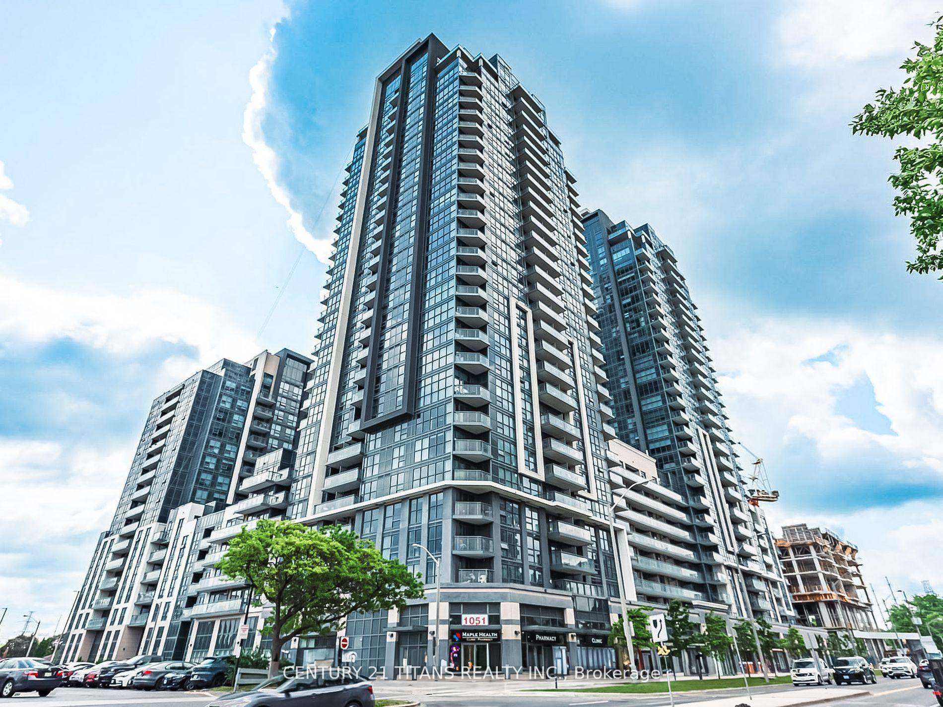 Turnkey Investment ! 1 bed condo leased at 2, 000 mo until Oct 2026.