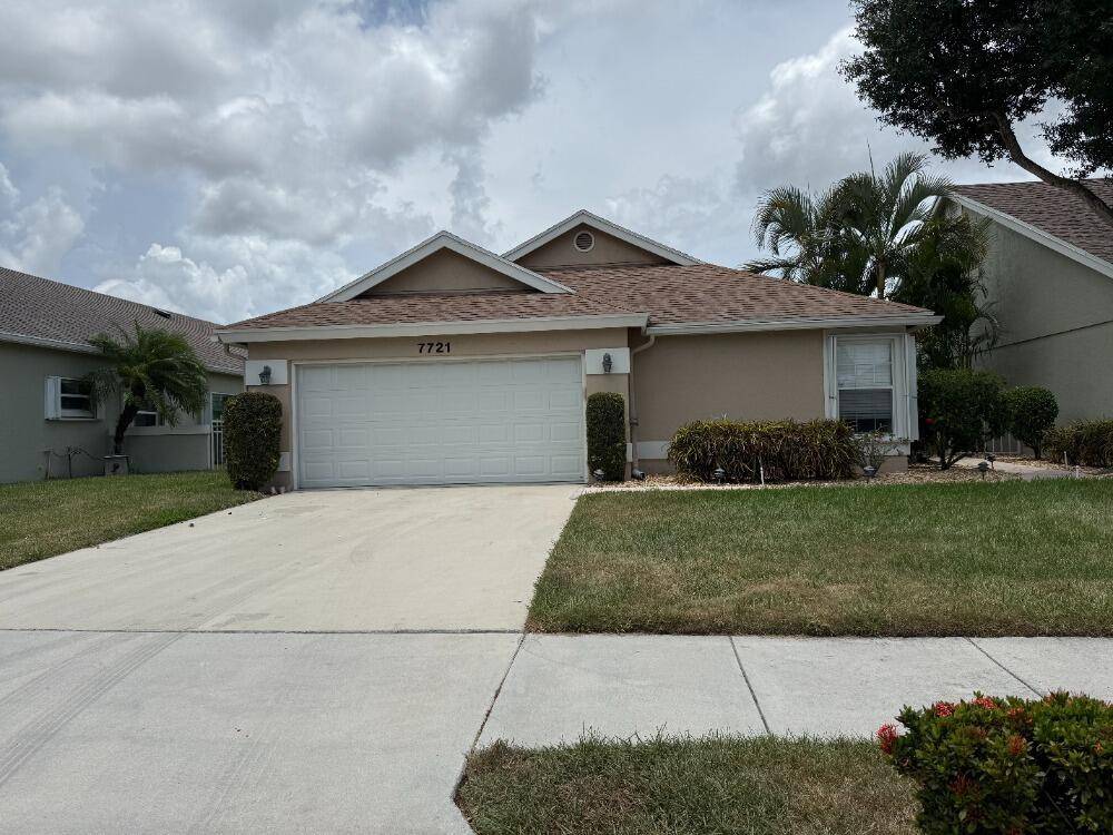 Welcome to your new home in beautiful Delray Beach.